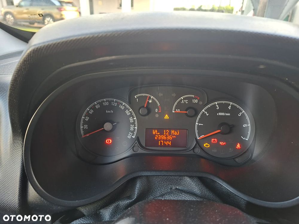 Opel Combo 1.6 CDTI Cosmo - 10