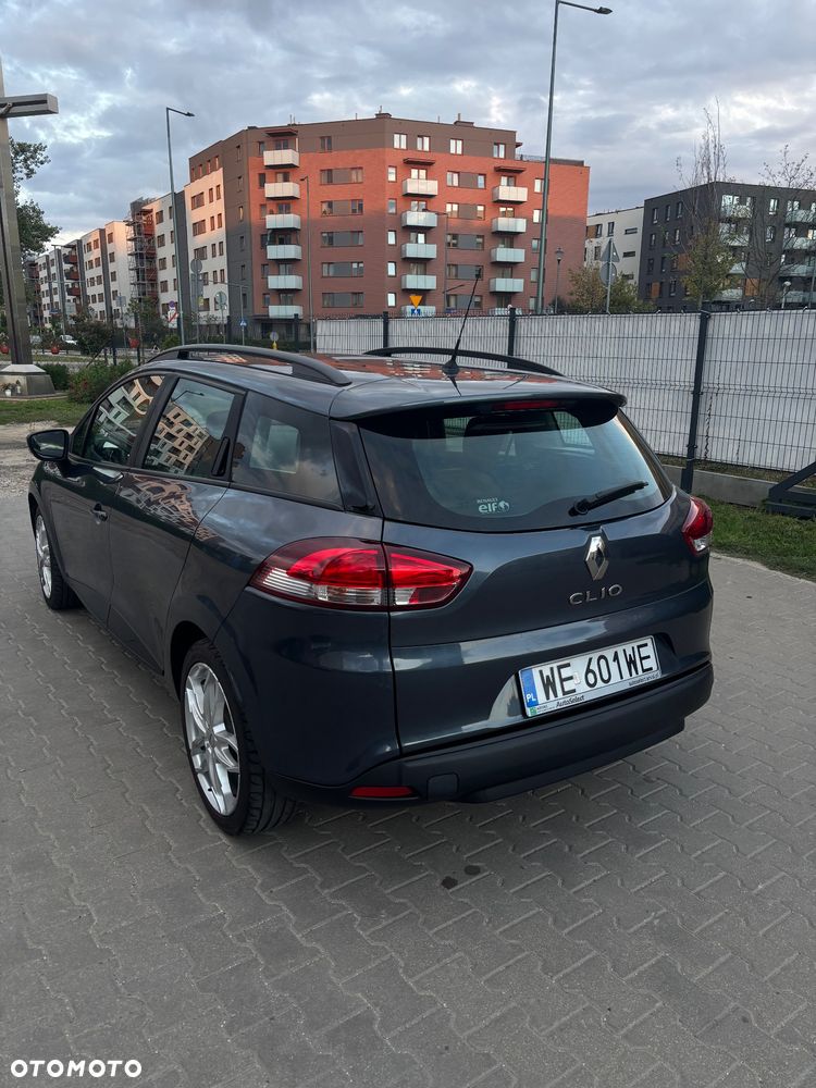 Renault Clio - 7