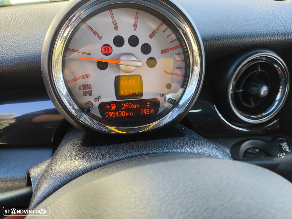 MINI 3 Portas Cooper D - 7