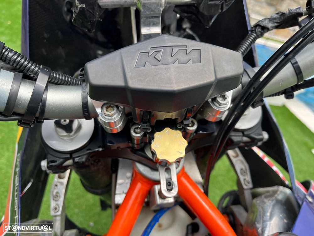 KTM 690 Rally - 11