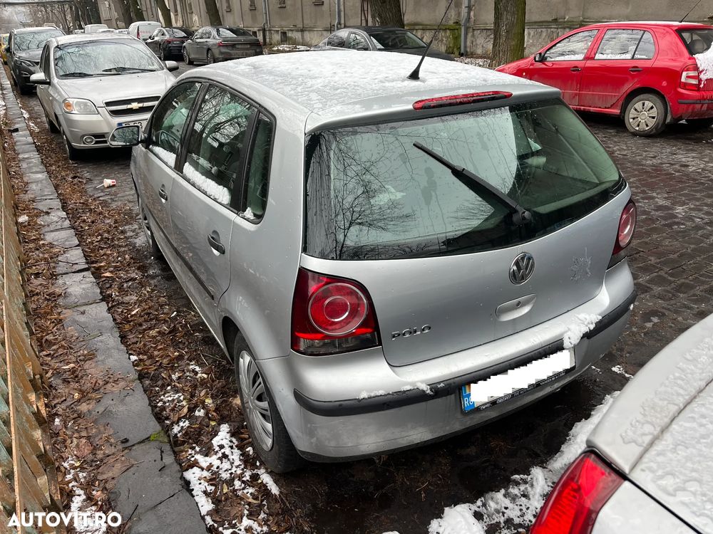 Dezmembrez VW Volkswagen Polo 9N facelift 2007 gri argintiu 1,2 benzina 4 usi - 7
