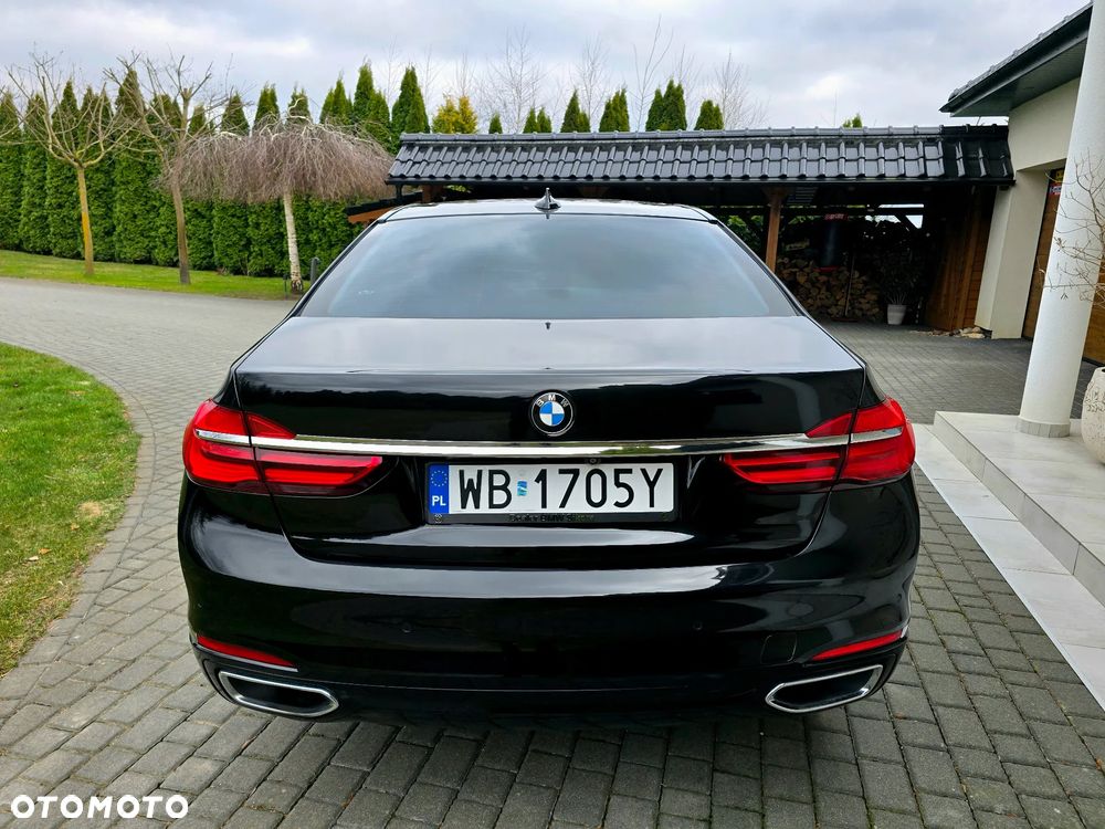 BMW Seria 7 740Li - 6