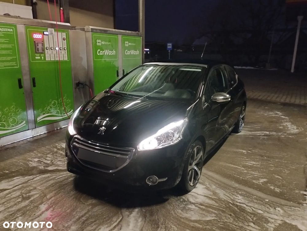 Peugeot 208 155 THP Allure - 3