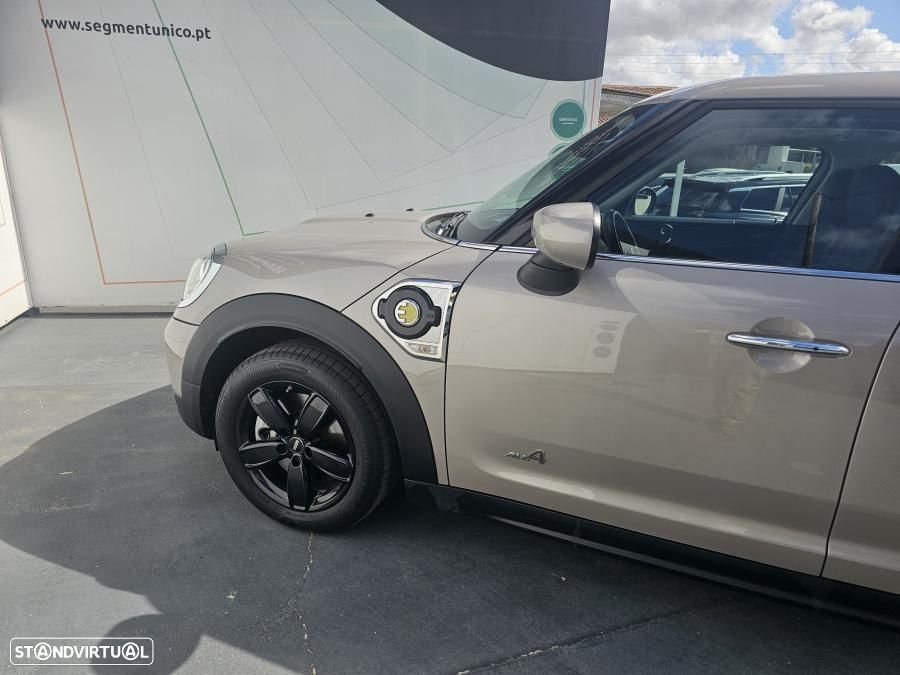 MINI Countryman Cooper SE All4 Aut. Essential - 13
