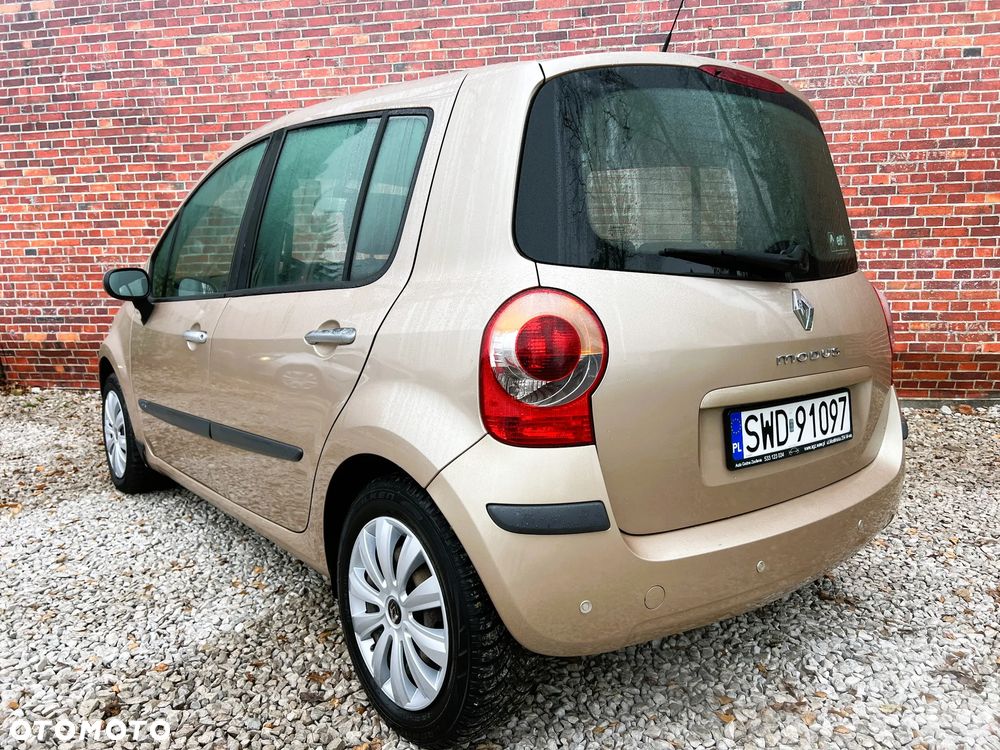 Renault Modus - 4