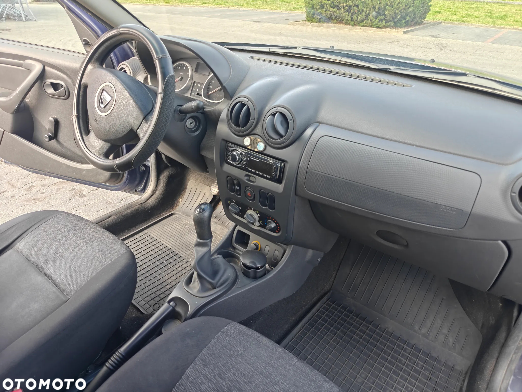 Dacia Duster 1.6 - 15
