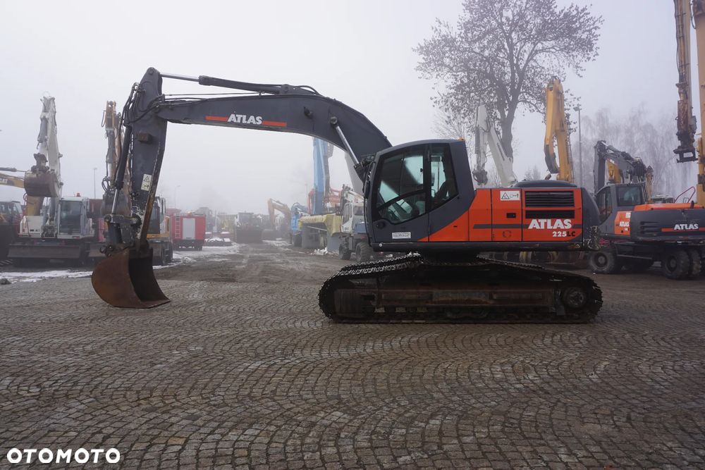 Atlas TC 225 LC - 5