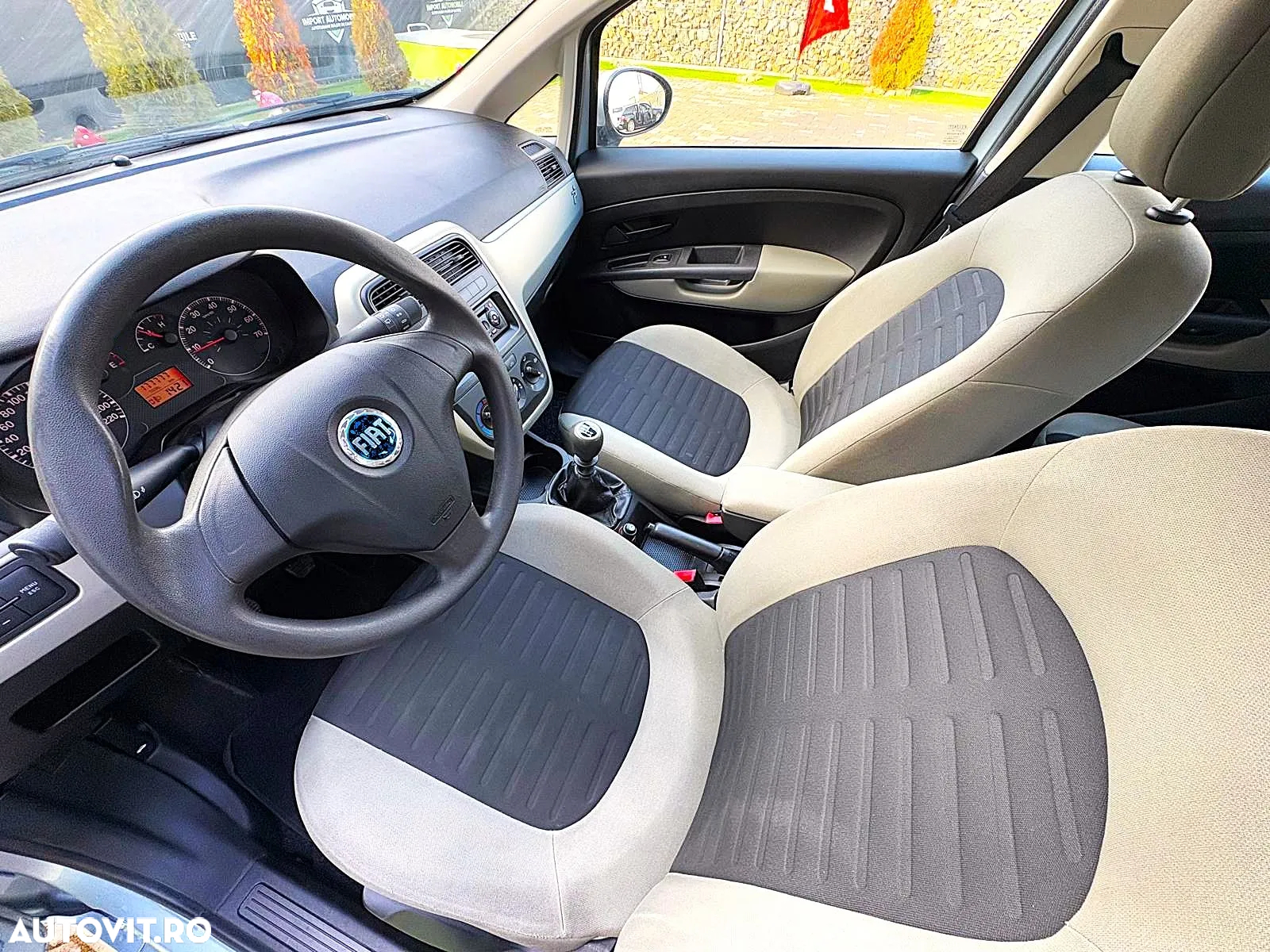 Fiat Punto - 10