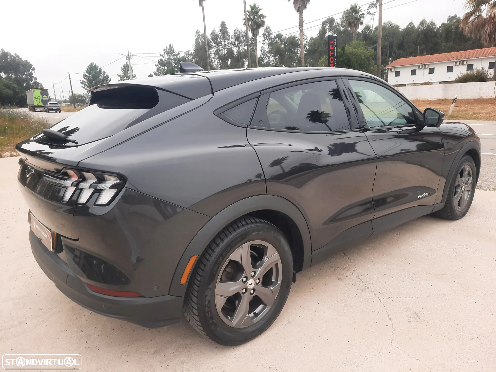 Ford Mustang Mach-E 98.7 kWh Premium - 12