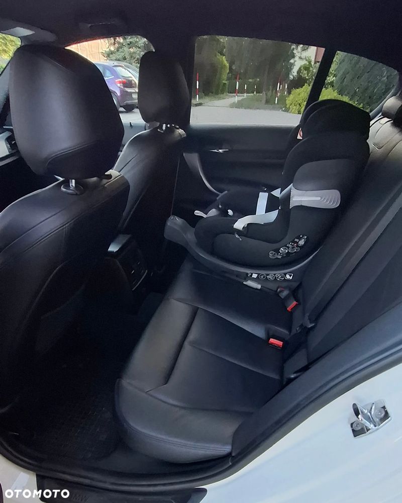 BMW Seria 1 - 15