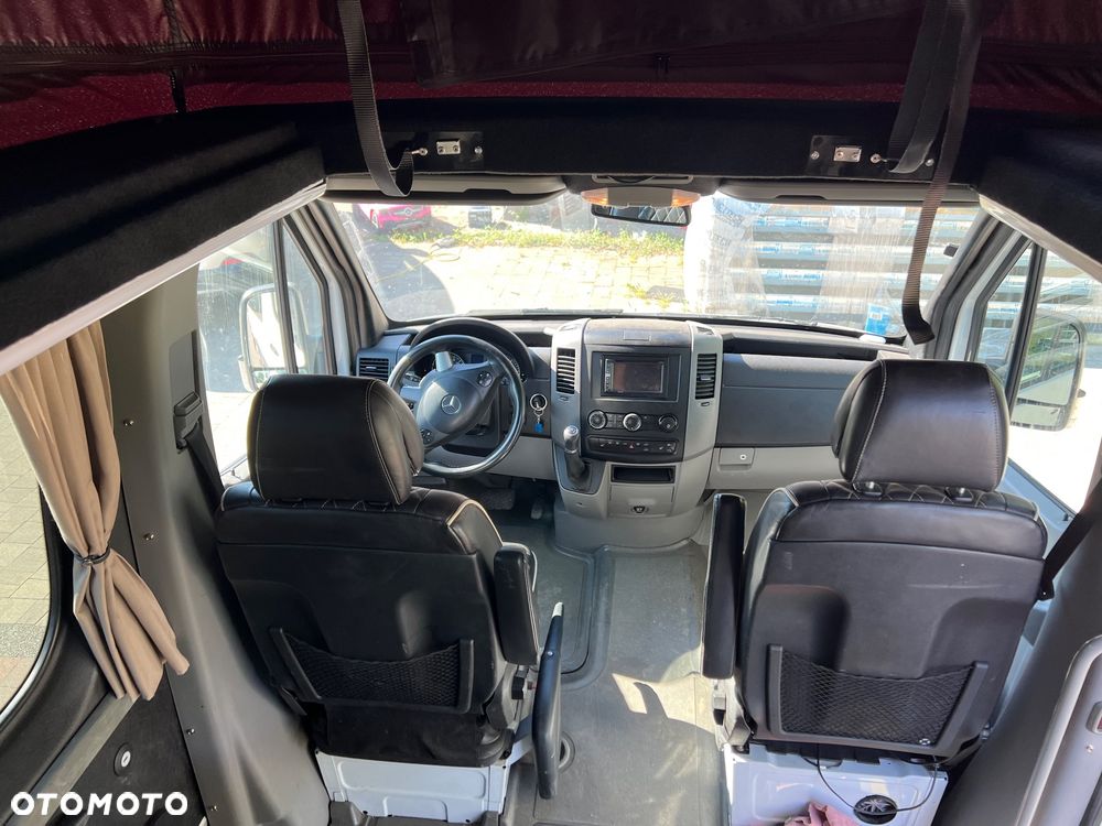 Mercedes-Benz Sprinter - 7