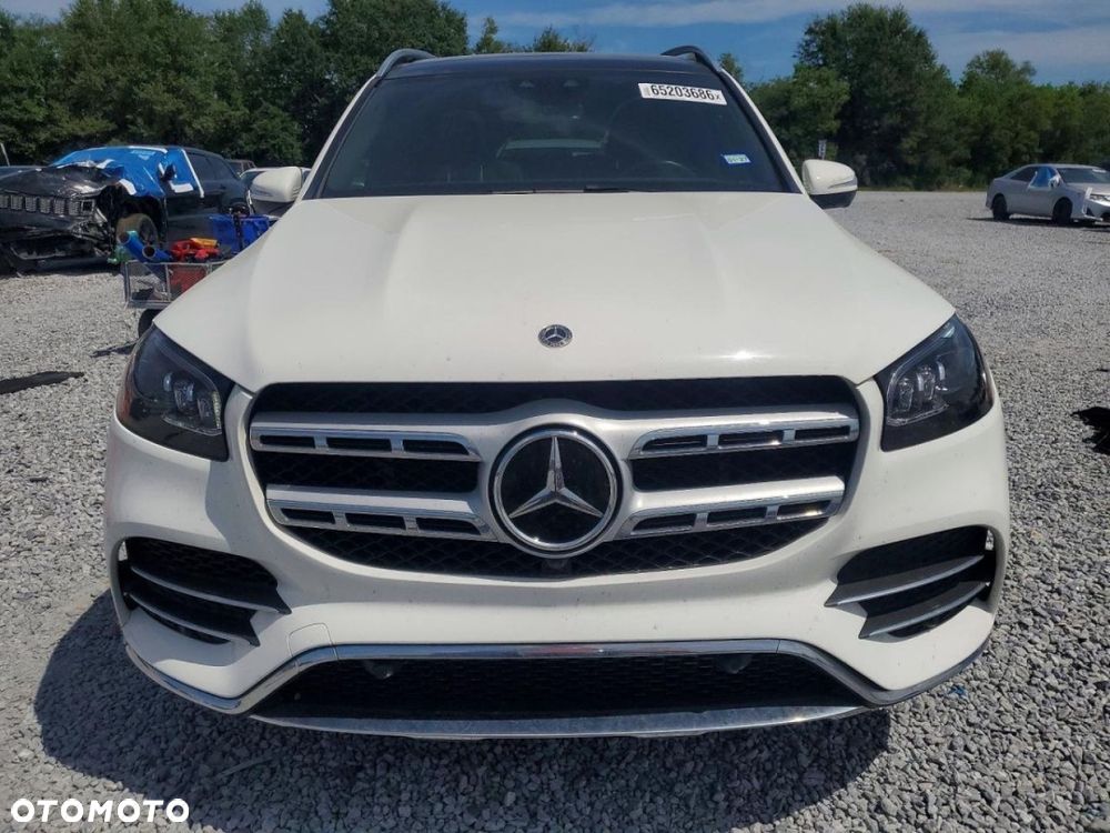 Mercedes-Benz GLS - 7