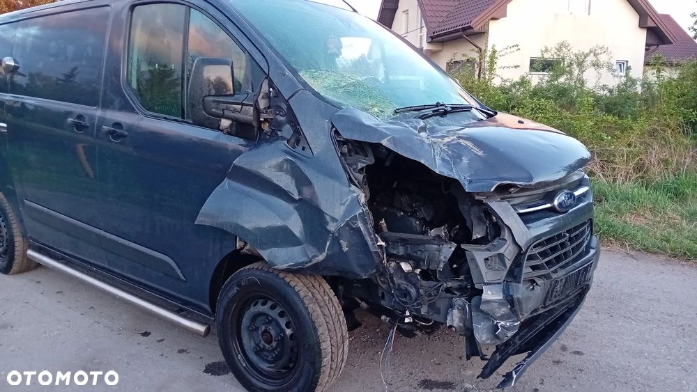 Ford Transit Custom - 5