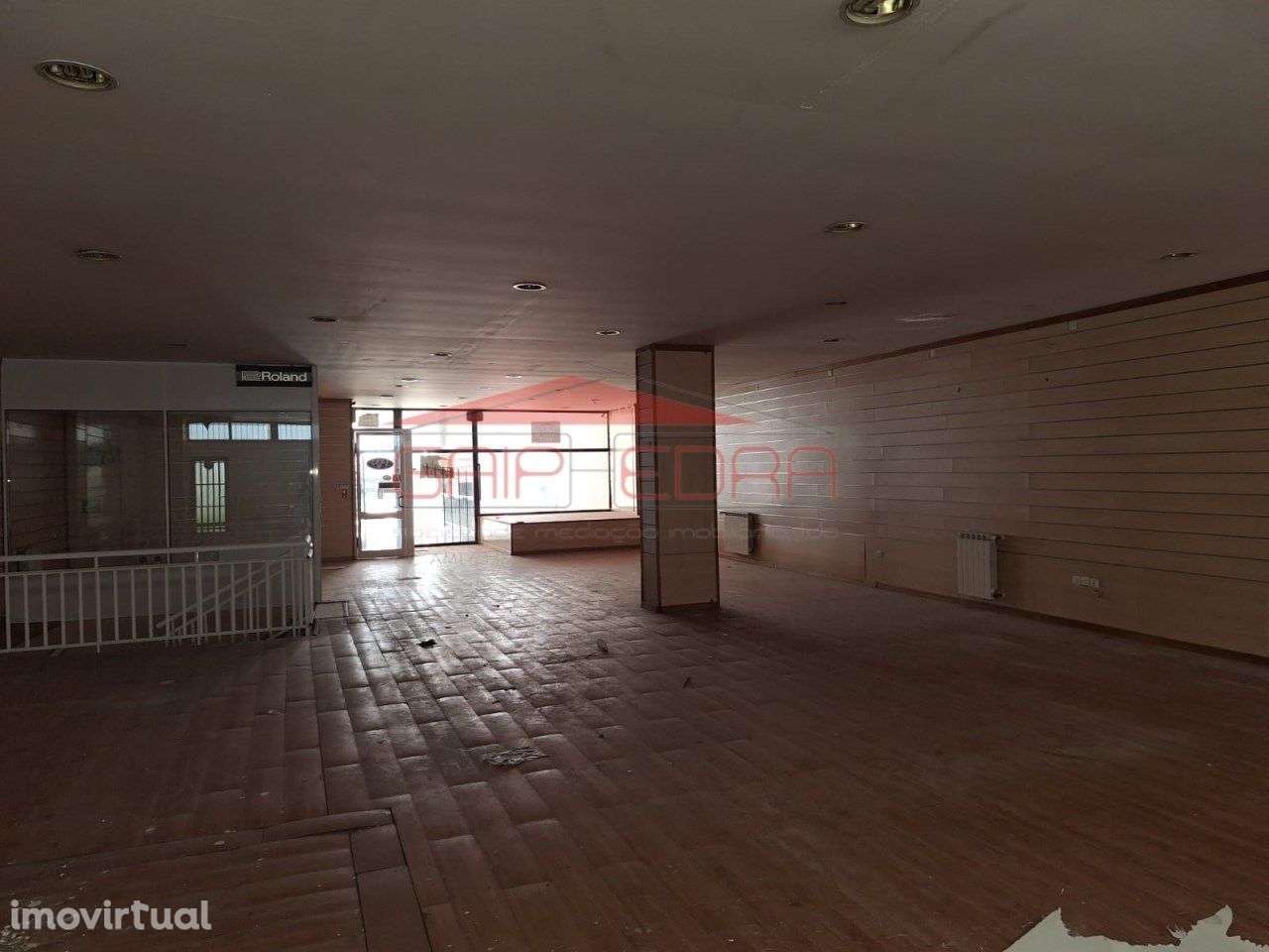 Imóvel Comercial em Viseu com Elevador - Grande imagem: 5/19