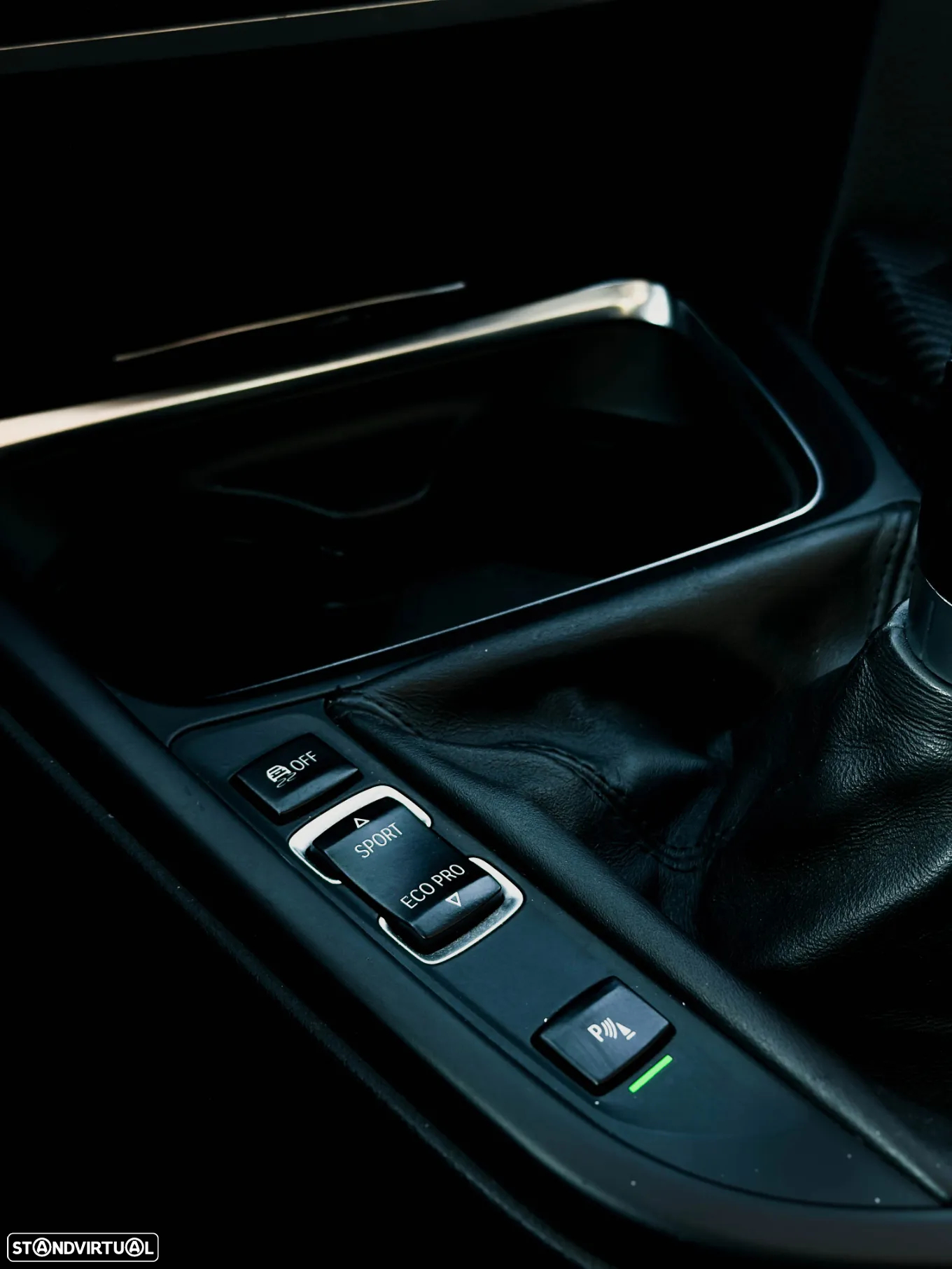 BMW 320 d Touring Pack M - 36