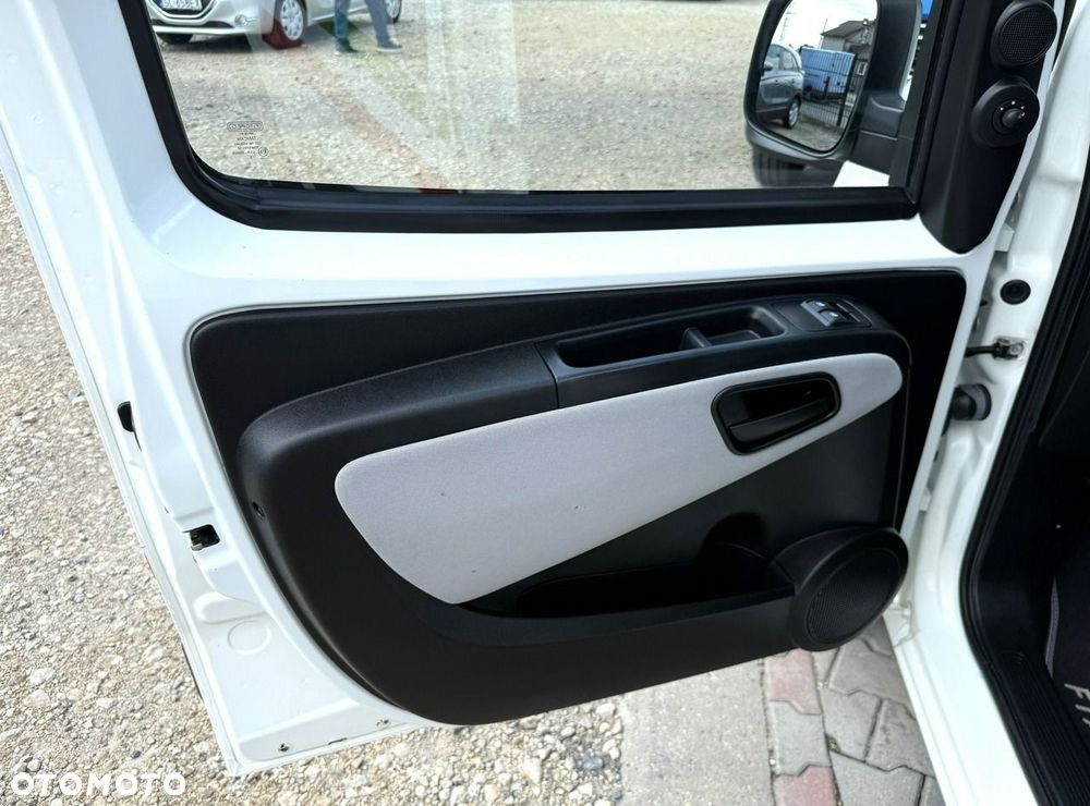 Fiat Qubo 1.4 8V Pop - 17