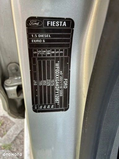 Ford Fiesta - 16