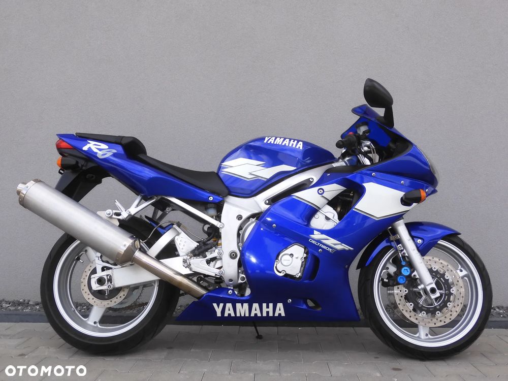Yamaha R6 - 20