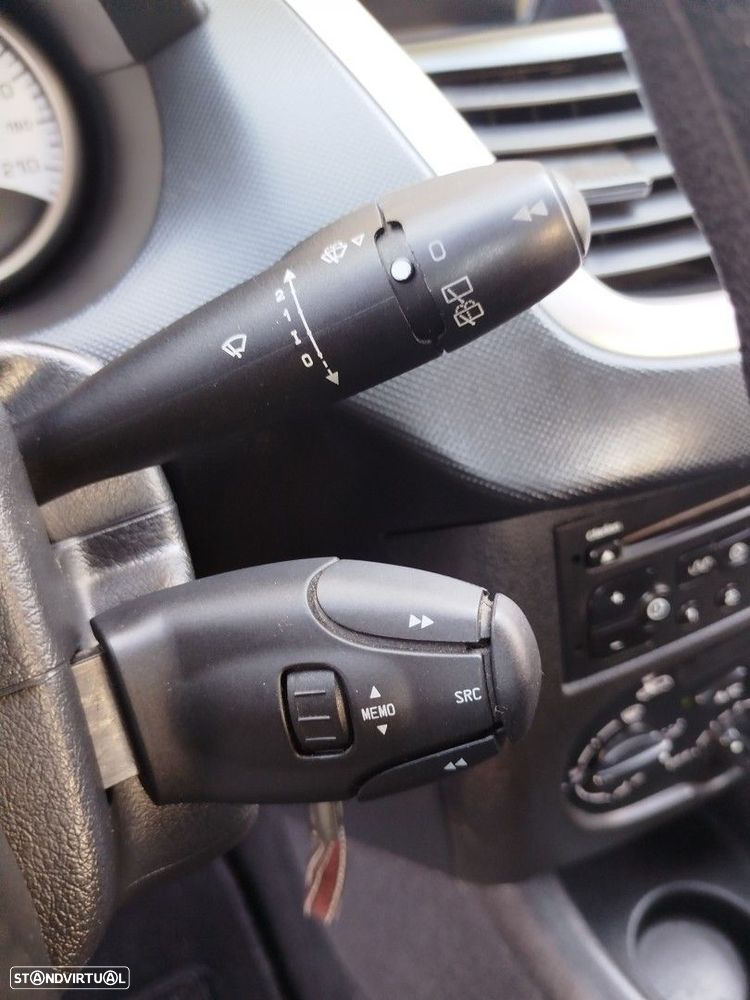 Peugeot 206+ 1.1 Urban - 22