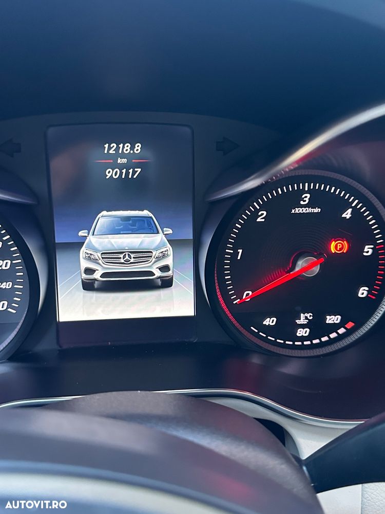 Mercedes-Benz GLC 250 d 4Matic 9G-TRONIC Exclusive - 16