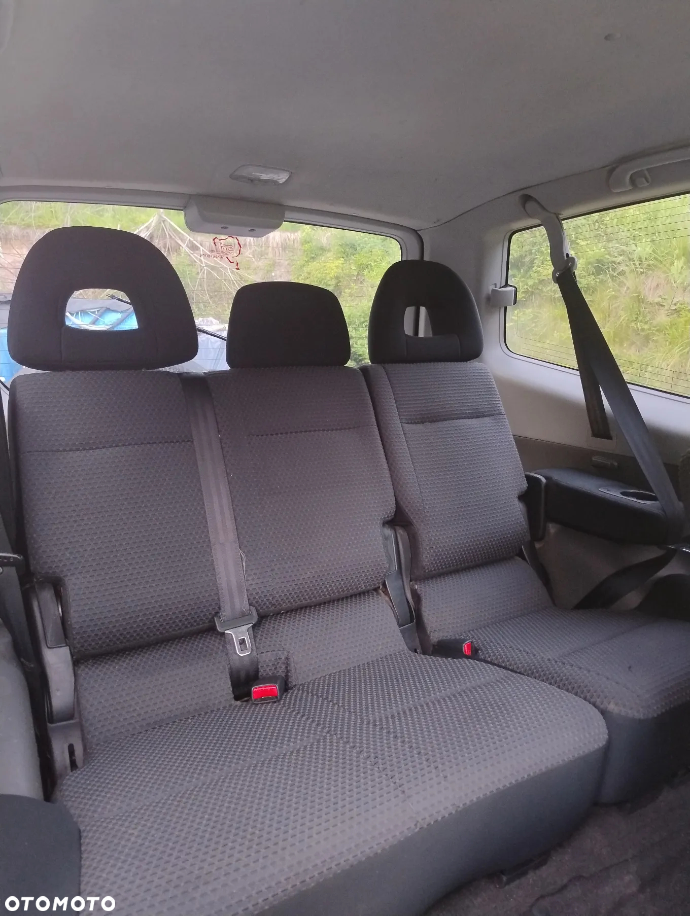 Mitsubishi Pajero - 14