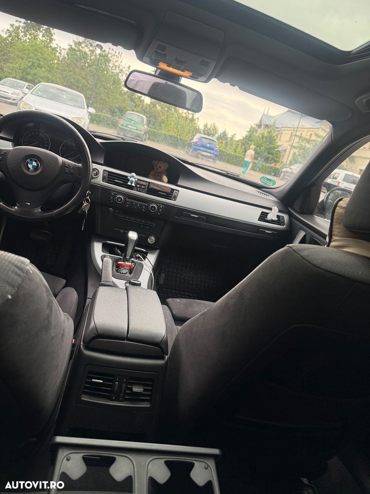 BMW Seria 3 320d Aut. - 8