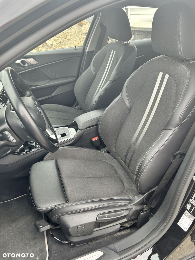 BMW Seria 1 118d Sport Line - 5