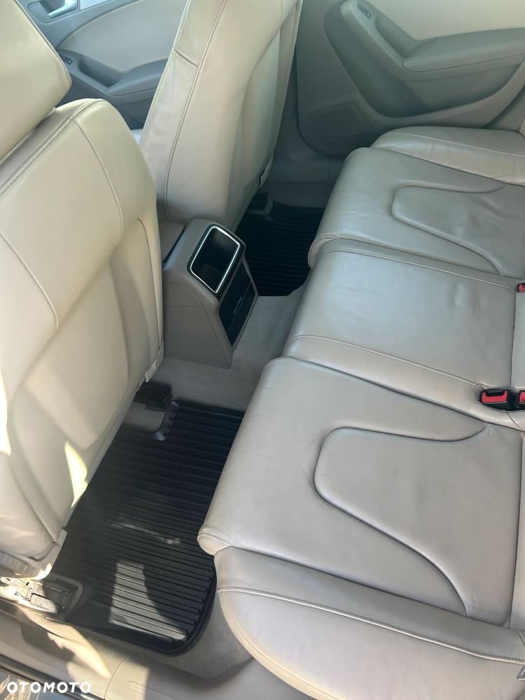 Audi A4 Avant 2.0 TDI - 13