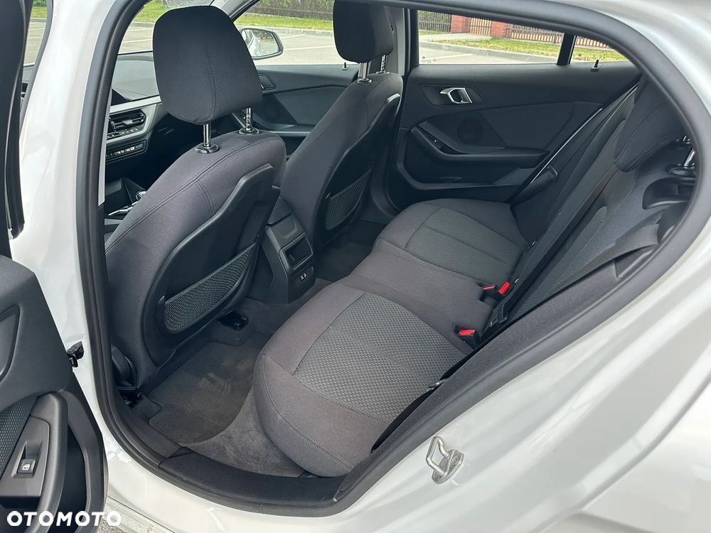 BMW Seria 1 118i Advantage - 7