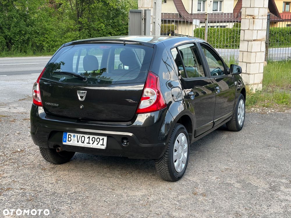 Dacia Sandero 1.2 16V 75 Laureate - 10