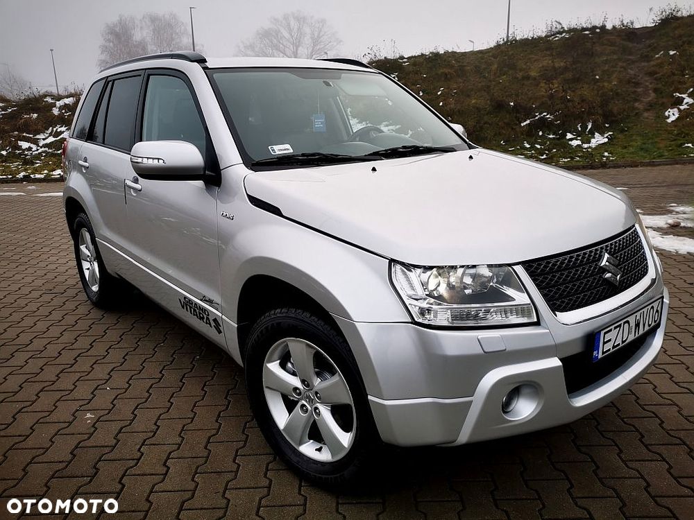 Suzuki Grand Vitara 1.9 DDiS De luxe - 2