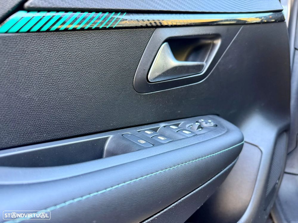 Peugeot 208 PureTech 100 Allure Pack - 29