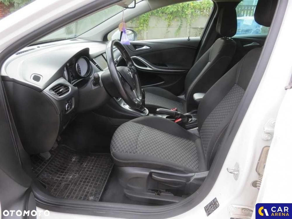 Opel Astra - 17