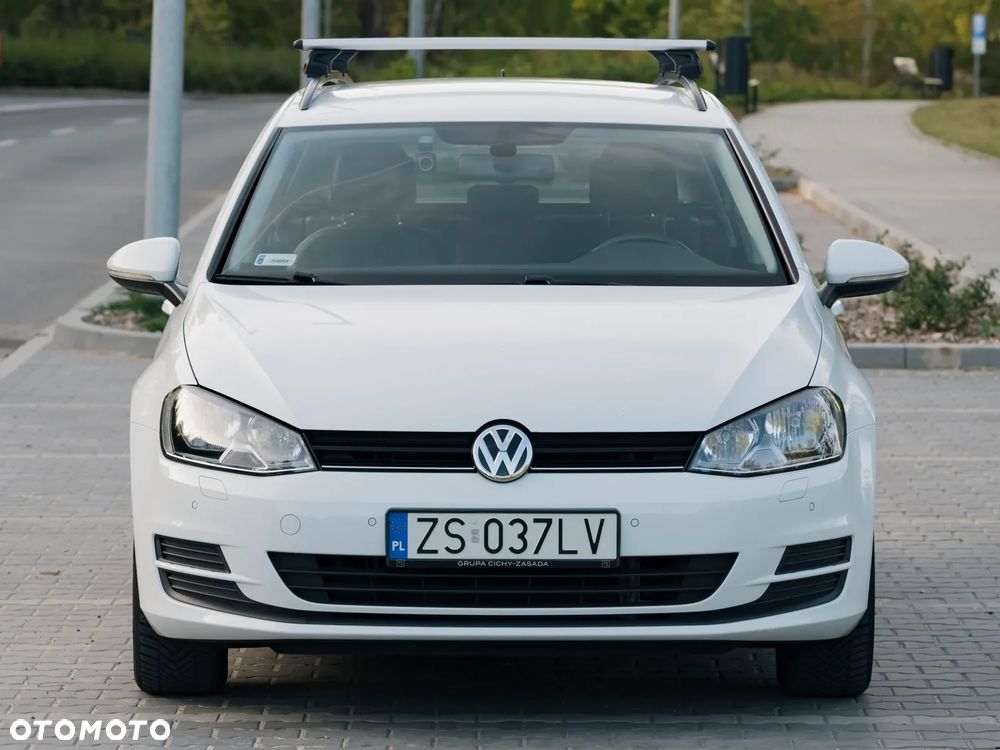 Volkswagen Golf - 8