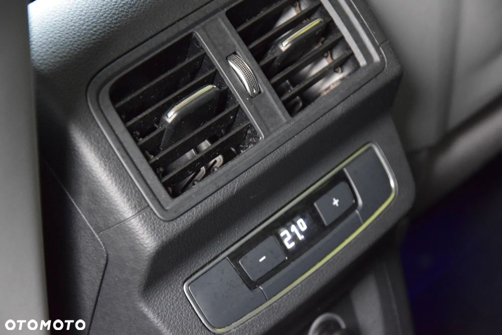 Audi Q5 40 TDI quattro S tronic sport - 25