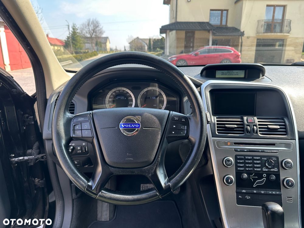 Volvo XC 60 D5 AWD Summum - 10