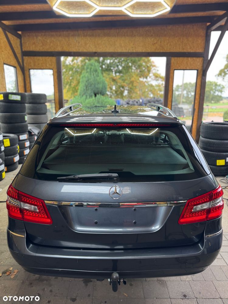 Mercedes-Benz Klasa E 220 BlueTEC 4Matic 7G-TRONIC Avantgarde - 5