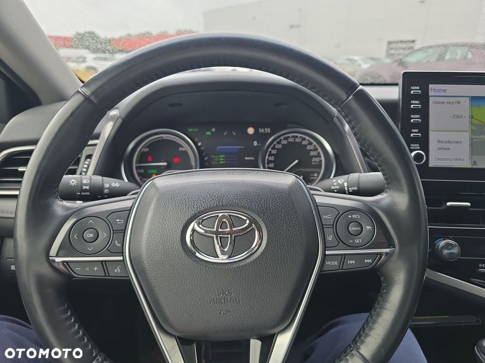 Toyota Camry 2.5 Hybrid Executive CVT - 19
