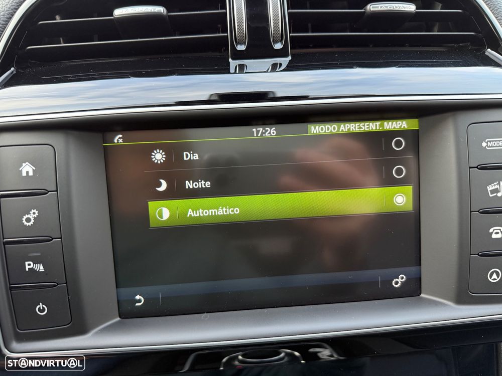 Jaguar F-Pace 20d Aut. Prestige - 35