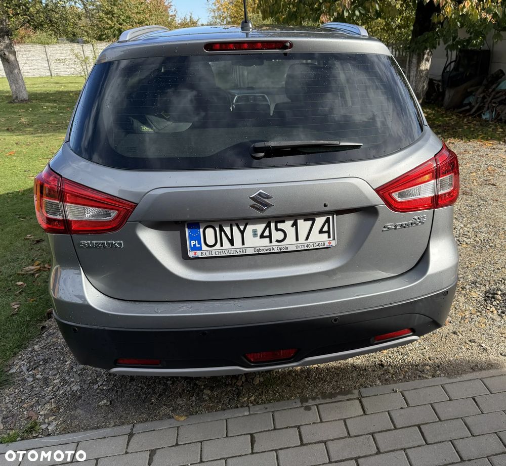 Suzuki SX4 - 4
