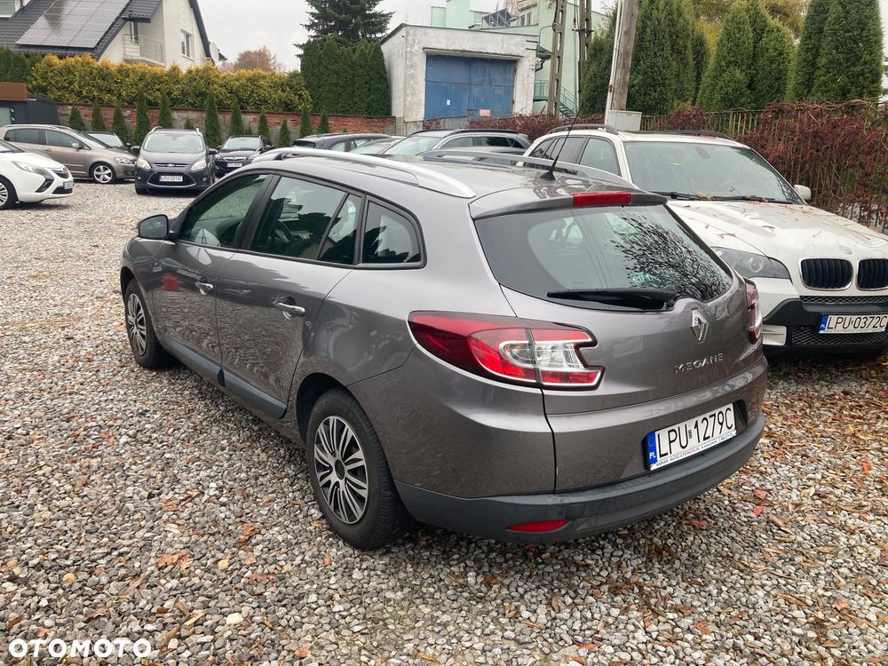 Renault Megane 1.6 16V 100 Authentique - 5