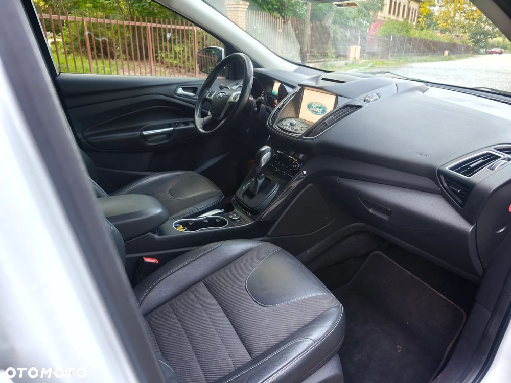 Ford Kuga 2.0 TDCi 4x4 Titanium - 18