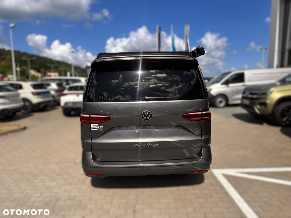 Volkswagen California - 12
