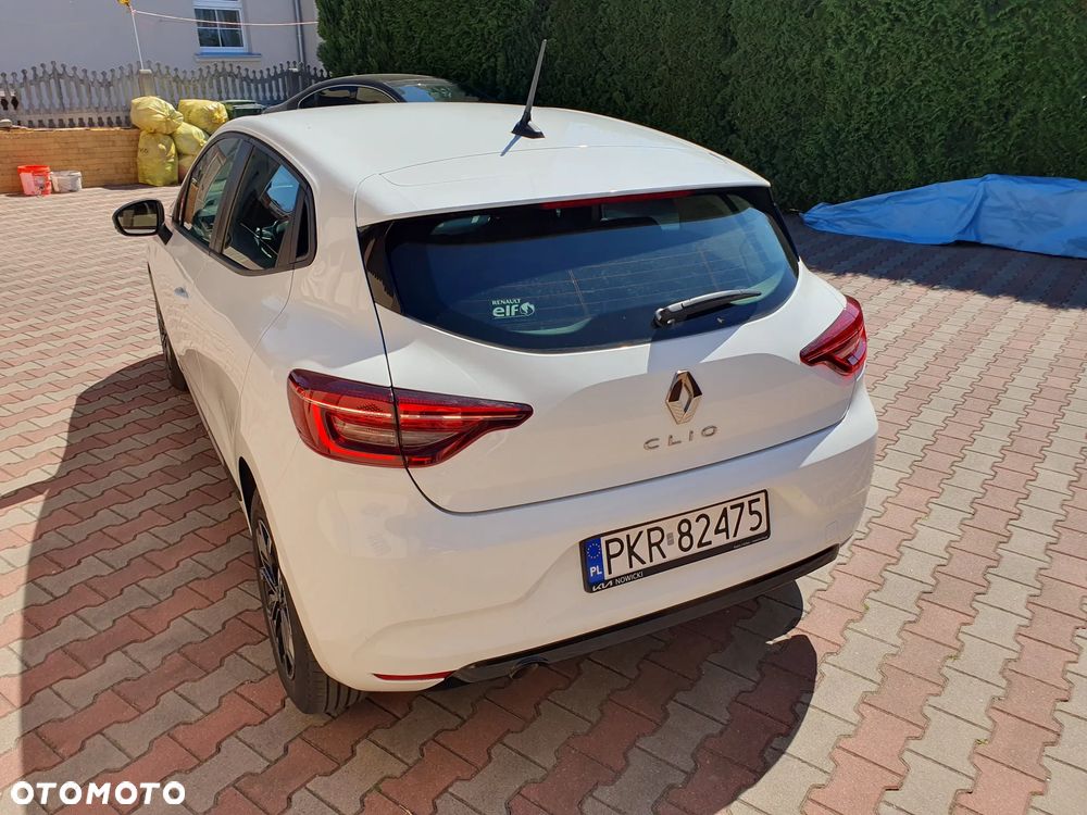 Renault Clio BLUE dCi 85 BUSINESS EDITION - 9