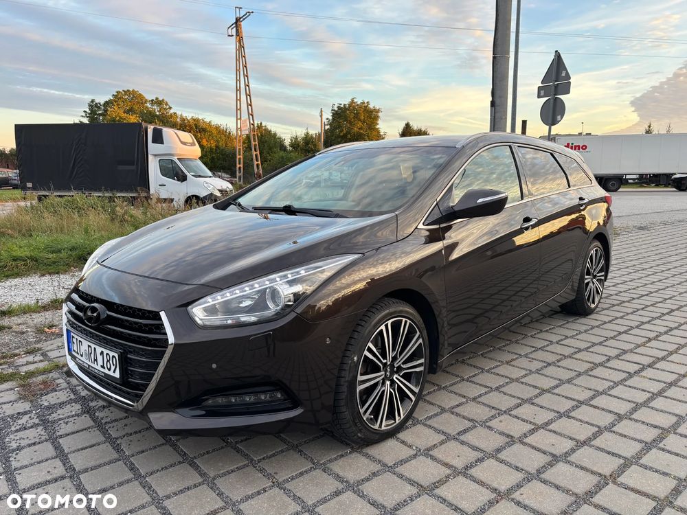 Hyundai i40 Kombi 1.7 CRDi Premium - 3