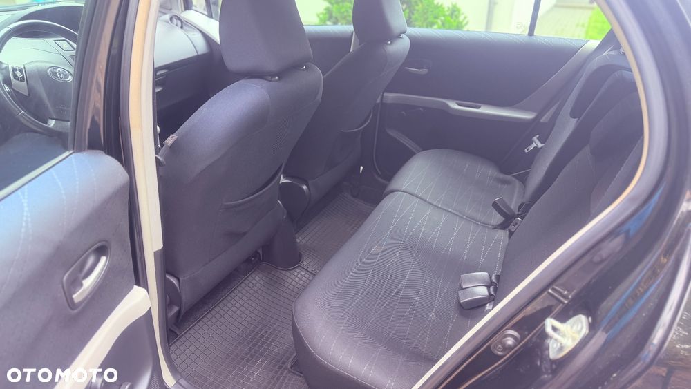 Toyota Yaris 1.33 VVT-i Edition - 25