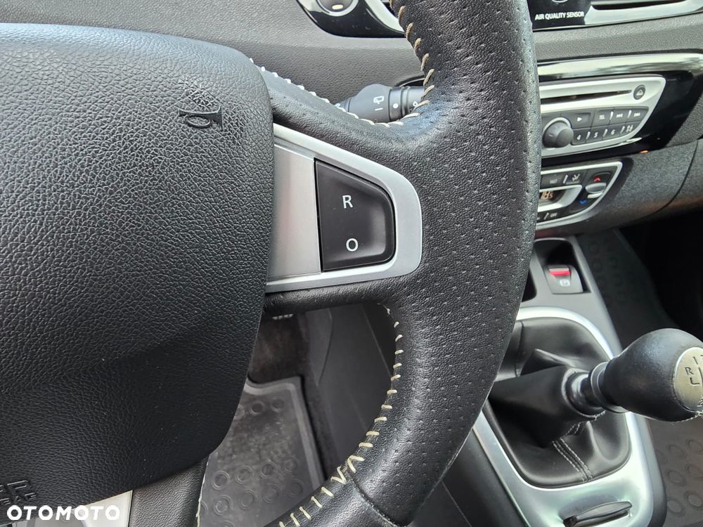 Renault Scenic Energy dCi 130 S&S Xmod Bose Edition - 36