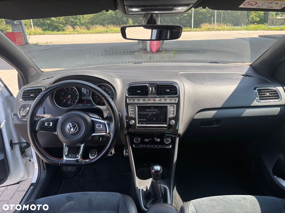 Volkswagen Polo 1.8 TSI BMT GTI - 7