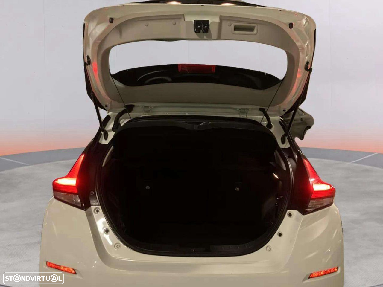 Nissan Leaf Acenta - 17