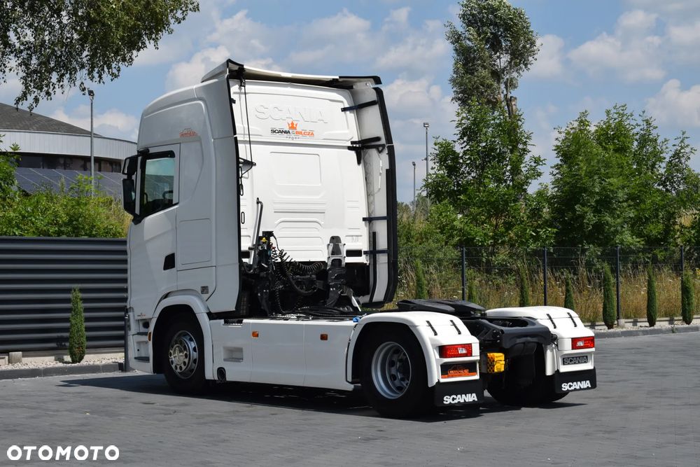 Scania 500S / FULL AIRMATIC / HYDRAULIKA / RETARDER / KLIMATYZACJA POSTOJOWA / ACC / KLIMA / 2 ZBIORNIKI PALIWA / FULL LEDY / FULL SPOILERY / SERWISOWANA / SPROWADZONA - 7